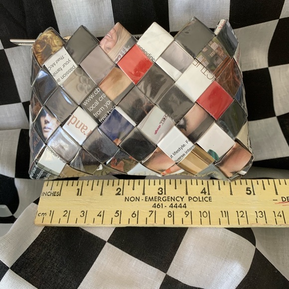 Upcylcled “wrapper” Purse - Picture 5 of 6